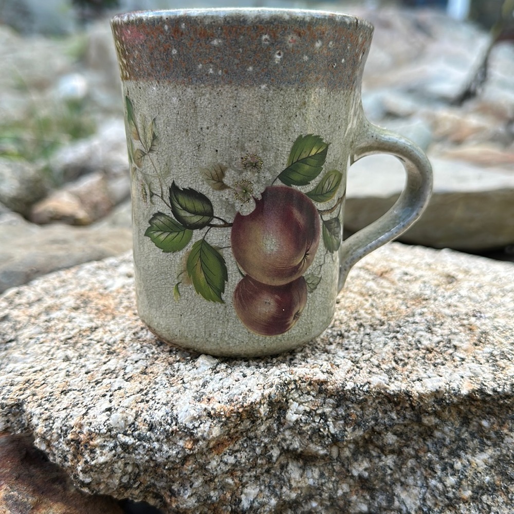 Monroe Salt Works Apple Blossom Mug Maine Pottery Stoneware Discontinued - Picture 3 of 6
